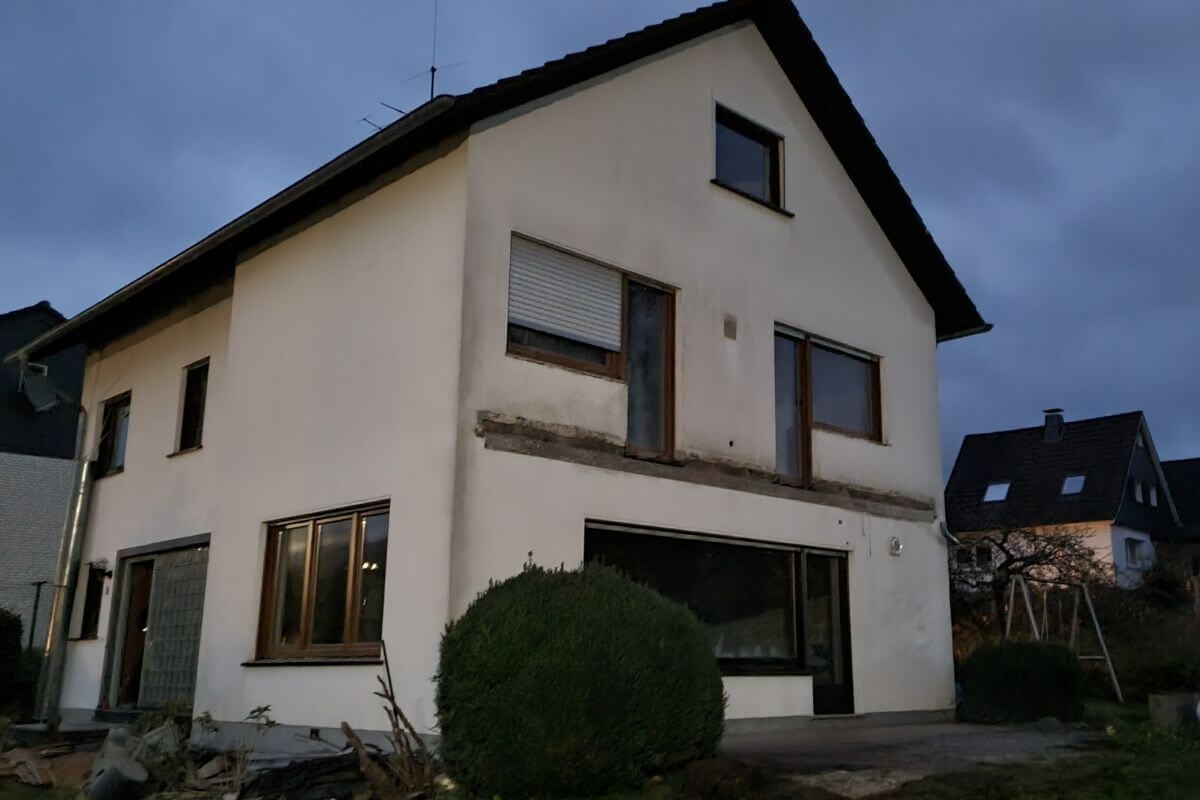 Balkonabbruch an einem Einfamilienhaus